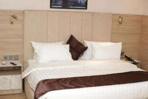 The Bridge Hotel